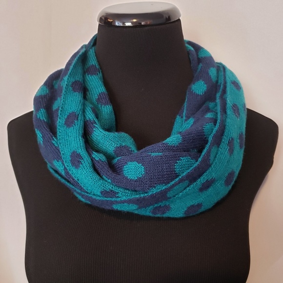 Old Navy Infinity Scarf Blue Polk A Dot - Picture 2 of 4